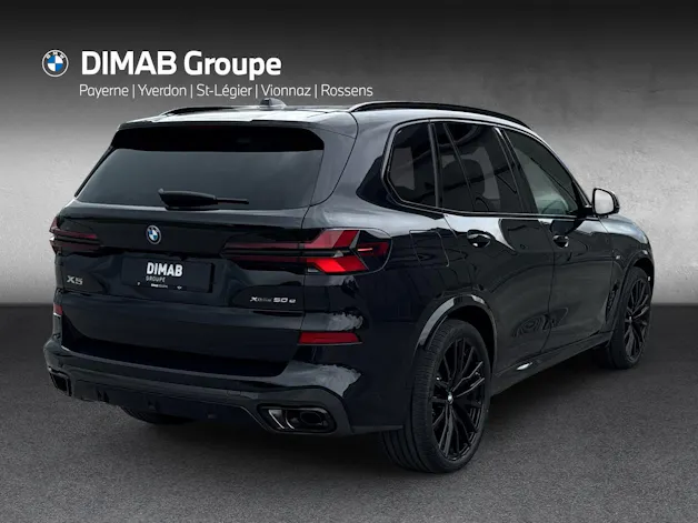 BMW X5 50e M Sport Pro xDrive G05 (CH) AHK ** M Carbonschwarz métallisé **
