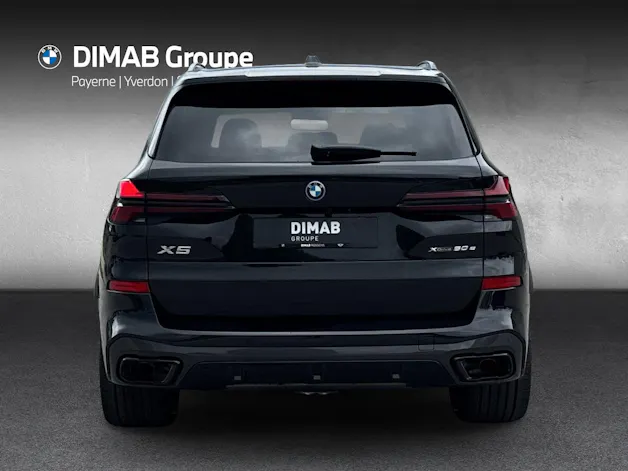 BMW X5 50e M Sport Pro xDrive G05 (CH) AHK ** M Carbonschwarz métallisé **