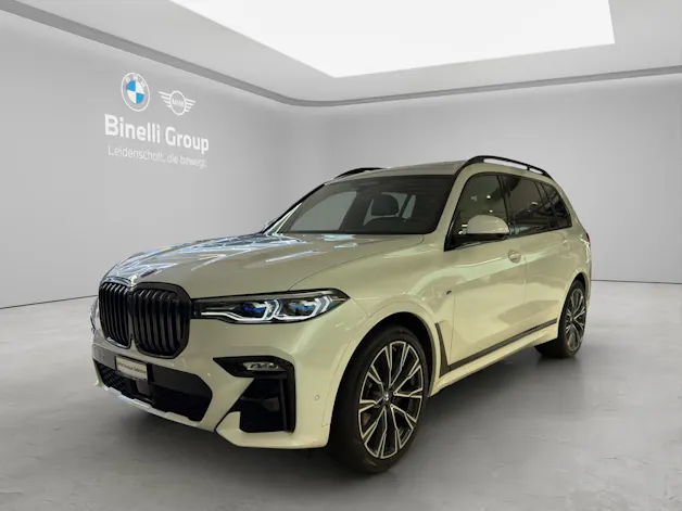 BMW X7 M50i