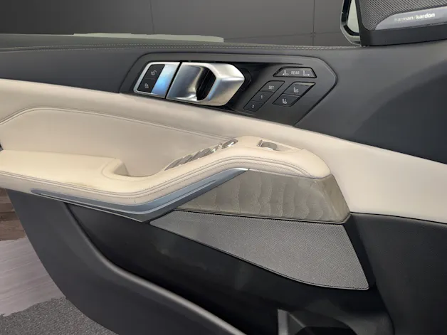 BMW X7 M60i M Sport