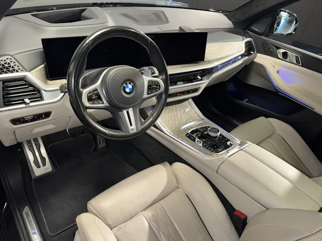 BMW X7 M60i M Sport