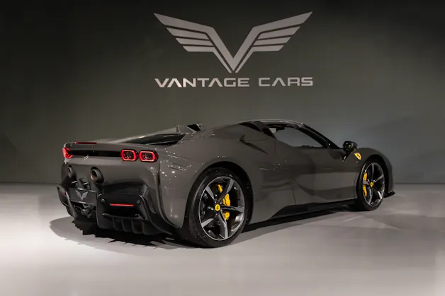 FERRARI SF90 Spider 4.0