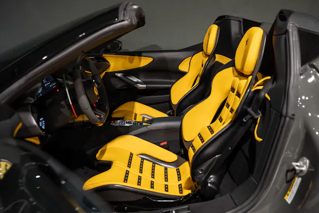 FERRARI SF90 Spider 4.0