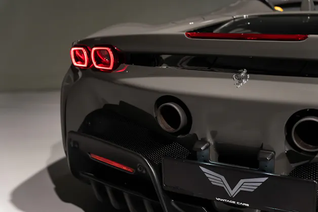 FERRARI SF90 Spider 4.0
