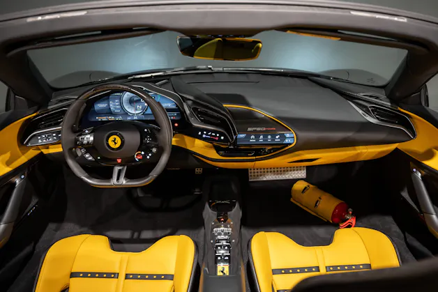 FERRARI SF90 Spider 4.0