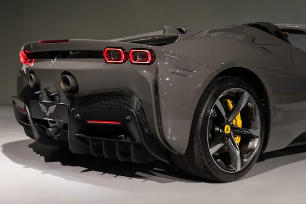 FERRARI SF90 Spider 4.0