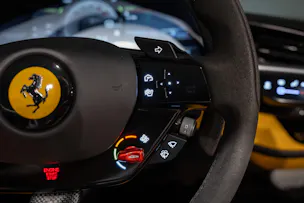 FERRARI SF90 Spider 4.0