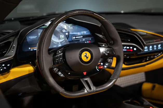FERRARI SF90 Spider 4.0