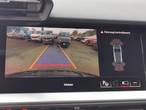 https://vehicle.imgix.net/4441092/c1042c5f-5149-4aac-a1fc-7e19e07f20e4.jpg