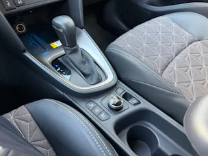 Toyota Yaris Cross 1.5 VVT-i HSD Elegant AWD-i