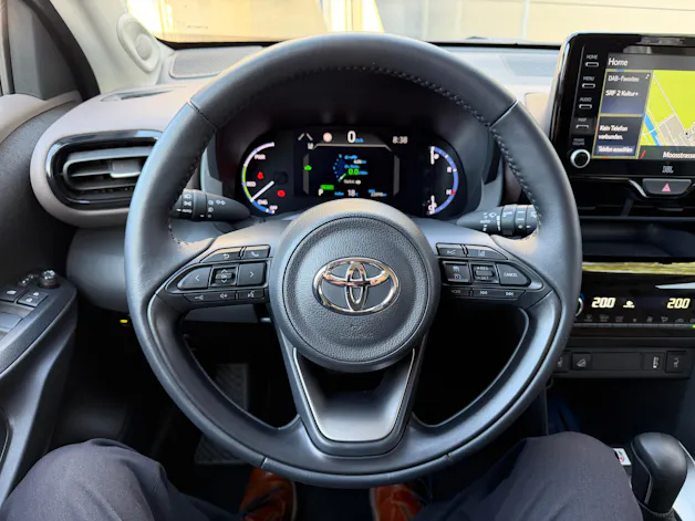 Toyota Yaris Cross 1.5 VVT-i HSD Elegant AWD-i