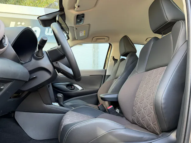 Toyota Yaris Cross 1.5 VVT-i HSD Elegant AWD-i