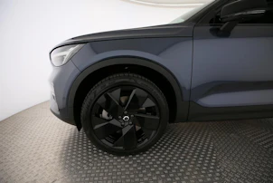 immagine del veicolo VOLVO EX40 Twin Black Edition AWD