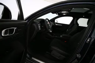VOLVO EX40 Twin Black Edition AWD