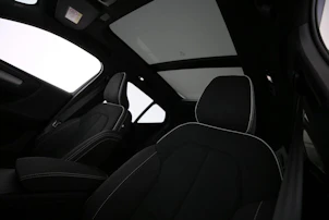 immagine del veicolo VOLVO EX40 Twin Black Edition AWD
