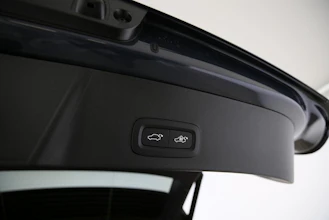 https://vehicle.imgix.net/4441156/bf0bf19f-78fe-4e28-bbd4-55ad10920982.jpg