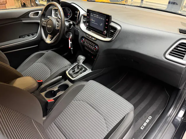 Kia Ceed 1.5 T-GDi GT-Line DCT