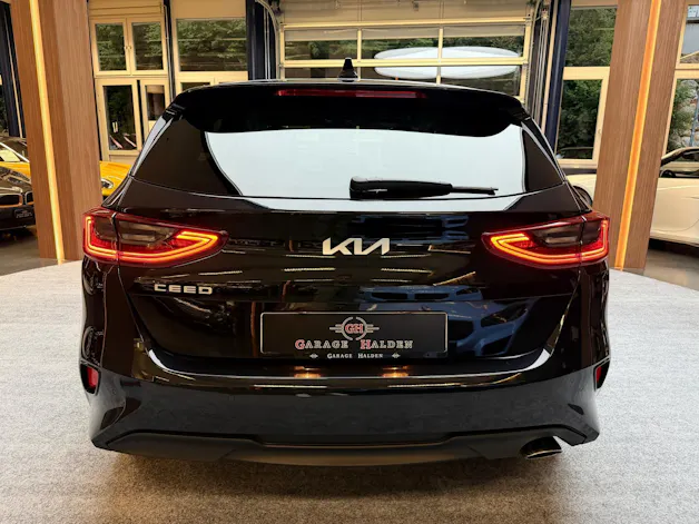 Kia Ceed 1.5 T-GDi GT-Line DCT