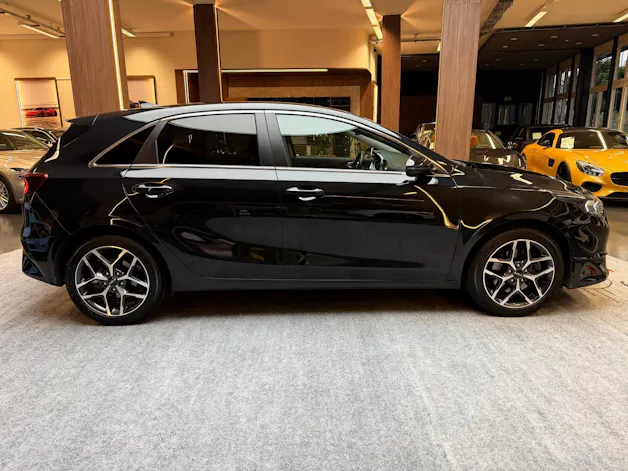 Kia Ceed 1.5 T-GDi GT-Line DCT