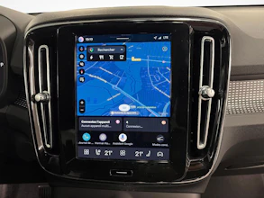 https://vehicle.imgix.net/4441173/e08f3955-5588-4791-a632-2c663959f792.jpg