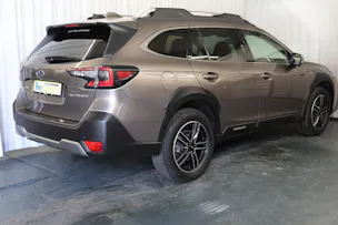 Subaru Outback 2.5i Luxury