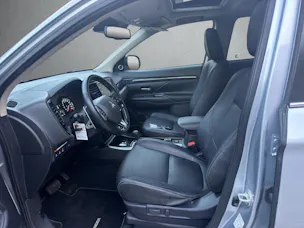 Mitsubishi Outlander 2.2 DID Diamond Anniversary