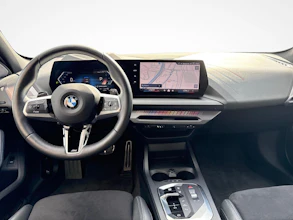 https://vehicle.imgix.net/4441203/795ec347-6ba0-43a5-bb3a-e1509ef8aee1.jpg