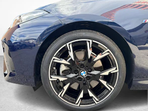 https://vehicle.imgix.net/4441203/dceaef97-fe36-450a-af1a-ce8fd11ef0f1.jpg