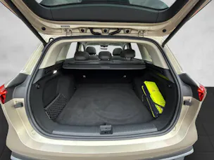 MG S6 EV 77 kWh Luxury 4WD