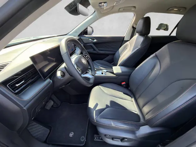 MG HS 1.5 Hybrid Luxury
