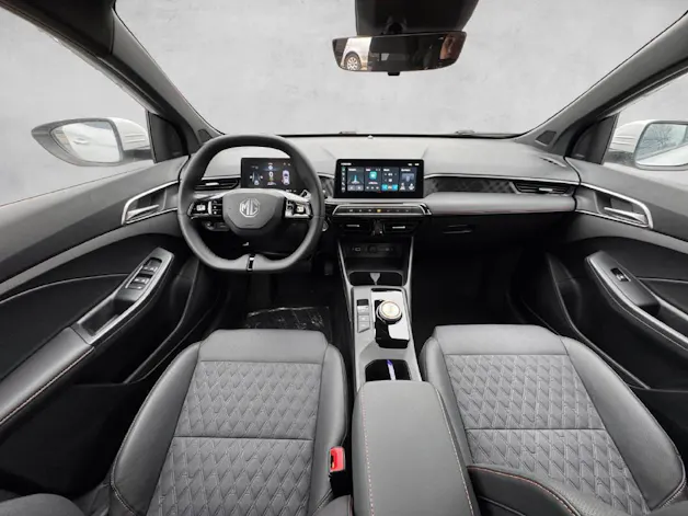 MG 3 1.5 Hybrid Luxury