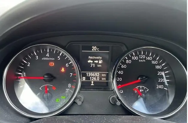 NISSAN Qashqai 2.0 16V Tekna 4x4