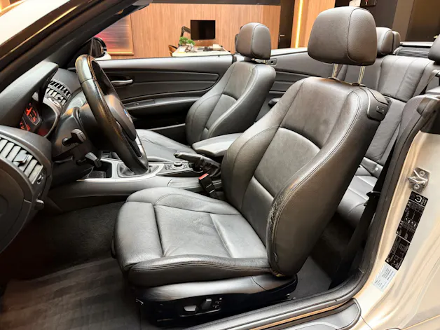BMW 120i Cabrio
