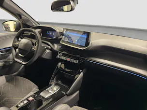 PEUGEOT 208 1.2 Hybrid 145 GT Exclusive
