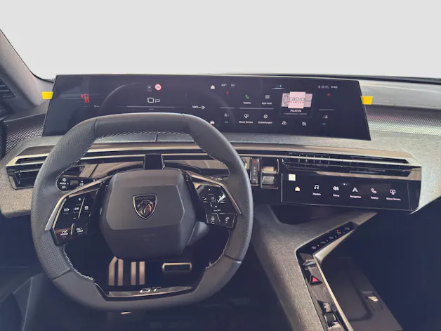 PEUGEOT 5008 1.2 Hybrid GT