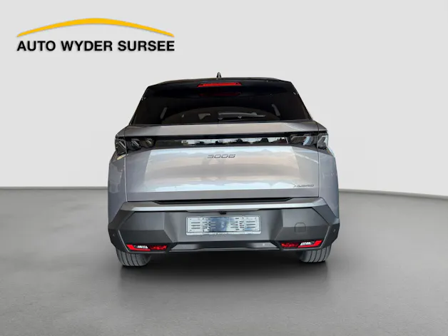 PEUGEOT 5008 1.2 Hybrid GT