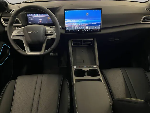 BYD Atto 2 DM-i Boost