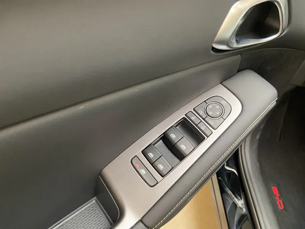 BYD Atto 2 DM-i Boost