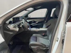 PEUGEOT 3008 1.2 Hybrid Allure