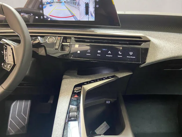 PEUGEOT 3008 1.2 Hybrid Allure