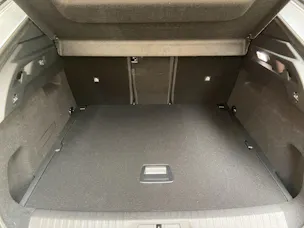 PEUGEOT 3008 1.2 Hybrid Allure