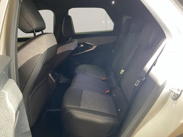 PEUGEOT 3008 1.2 Hybrid Allure