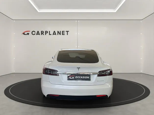 Tesla Model S Long Range 572PS