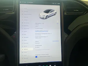 Tesla Model S Long Range 572PS