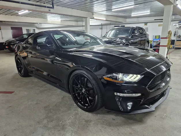 FORD Mustang Coupé 5.0 V8 GT USA