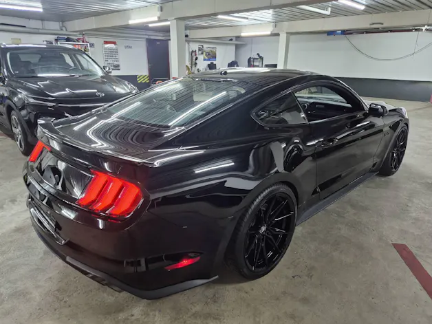 FORD Mustang Coupé 5.0 V8 GT USA