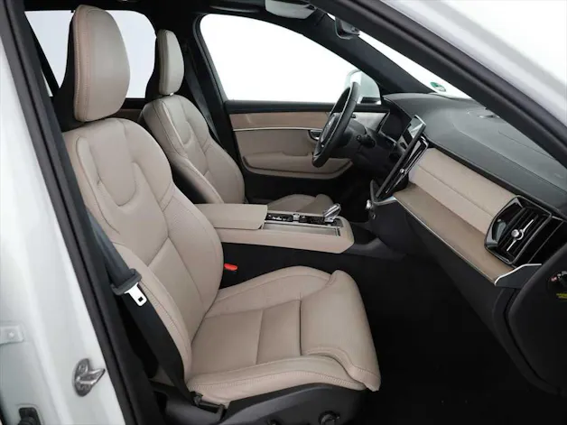 VOLVO XC90 2.0 T8 TE Ultra Bright eAWD