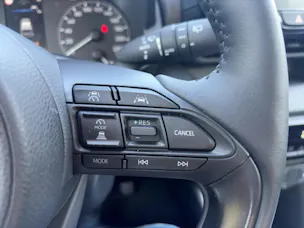 MAZDA 2 Hybrid Exclusive-line