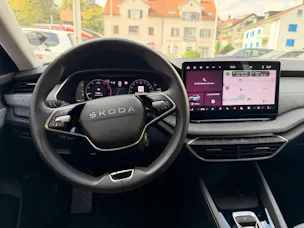 SKODA Octavia Combi 1.5 TSI mHEV 150PS Selection *** ANHÄNGERKUPPLUNG SCHWENKBAR ***