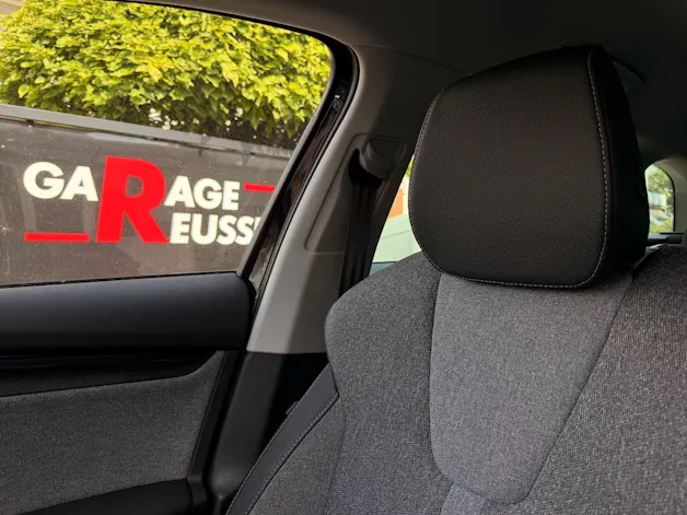 SKODA Octavia Combi 1.5 TSI mHEV 150PS Selection *** ANHÄNGERKUPPLUNG SCHWENKBAR ***